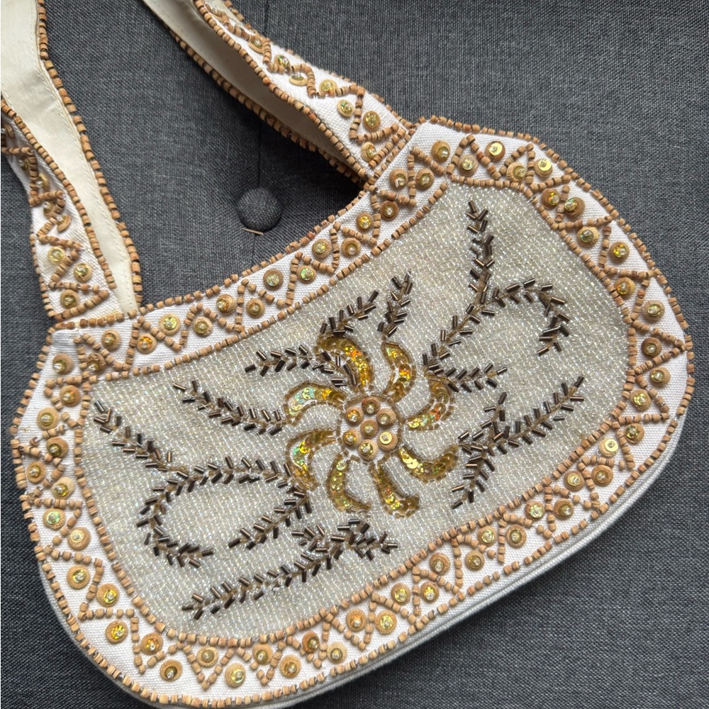 Vintage K.C.Milhan hand beaded bag